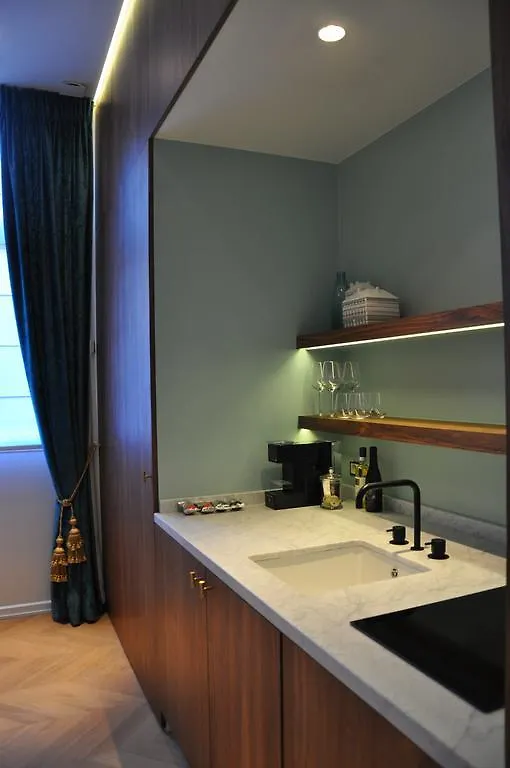 Smartflats - Raphael Suites Amberes